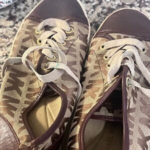 Michael Kors 7.5 women’s shoes